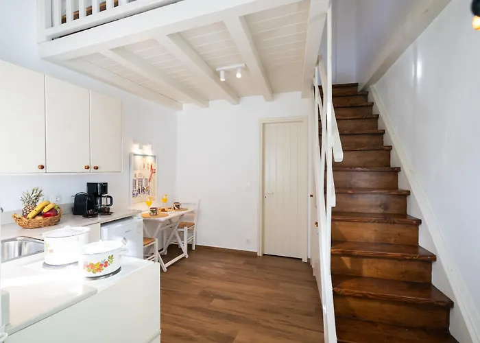 Дом отдыха Maison Mimis In Center *